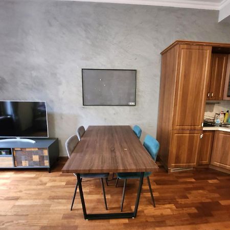 Spacious Apartment 6Min From The Dancing House براغ المظهر الخارجي الصورة
