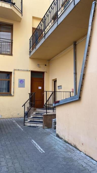Spacious Apartment 6Min From The Dancing House براغ المظهر الخارجي الصورة